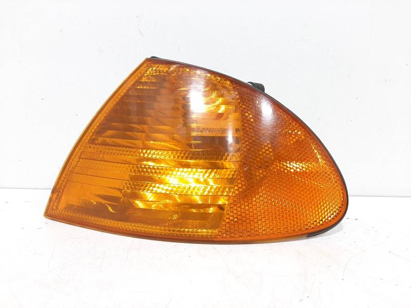Optique avant secondaire gauche (feux)(clignotant) BMW SERIE 3 BERLINA (E46) 320d Diesel - 1