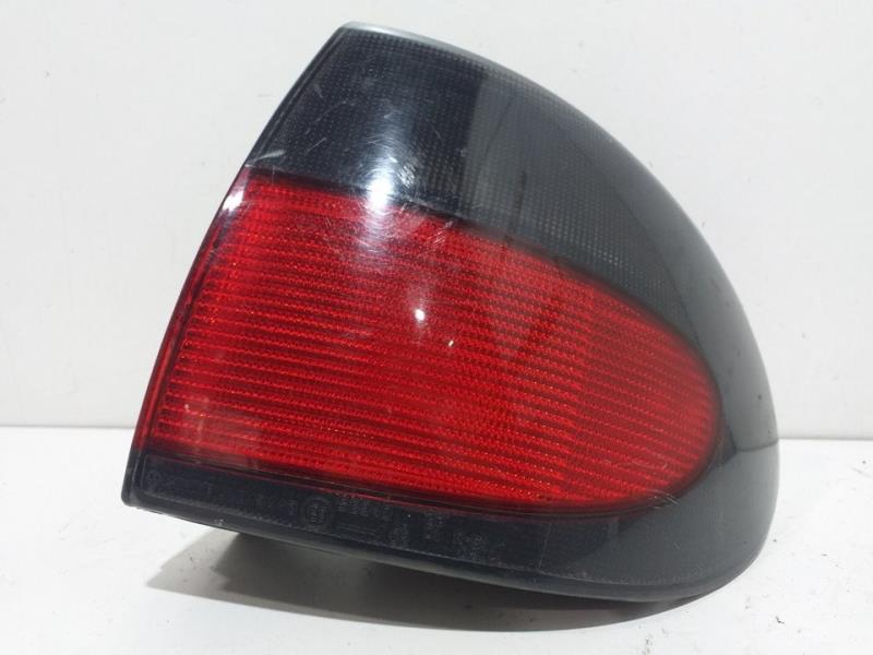 Fanale posteriore principale destro (luci) RENAULT MEGANE I CLASSIC (LA0) 1.9 D RN Diésel - 1