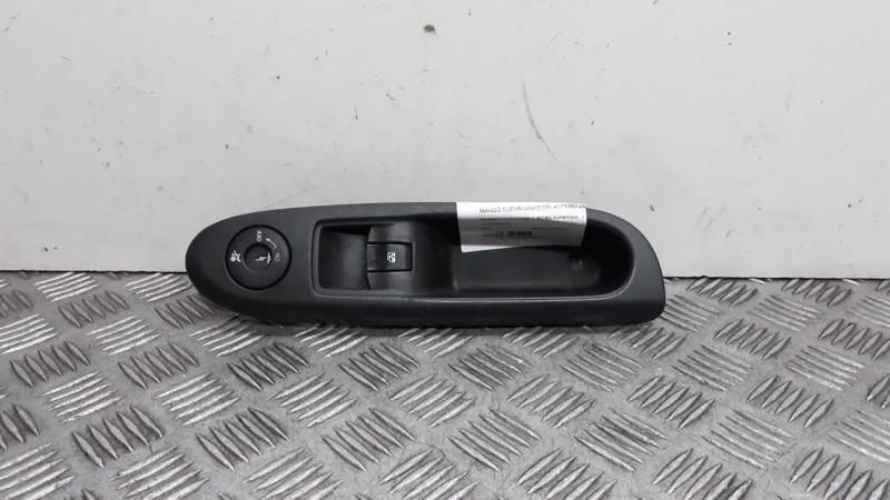 Interruttore lavacristalli anteriore destro RENAULT CLIO II FASE II (B/CB0) Authentique Gasolina - 1
