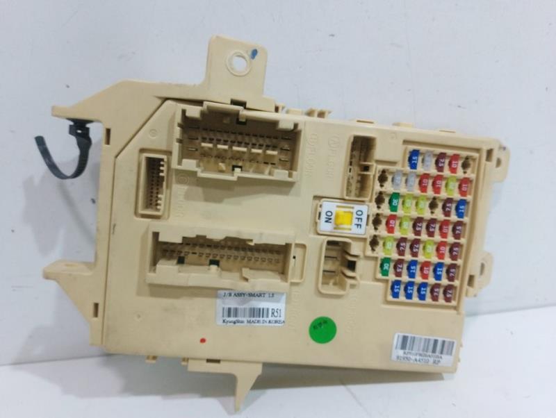 Boitier servitude moteur (BSM) KIA CARENS ( ) Drive Diesel - 1