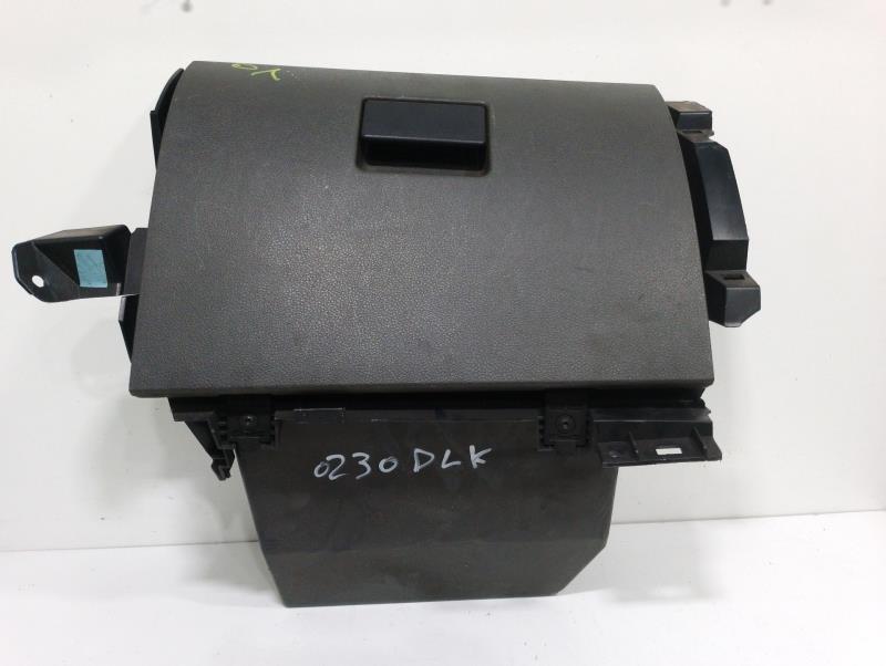Boite a gants FORD FOCUS C-MAX (CAP) Ambiente Diesel - 1