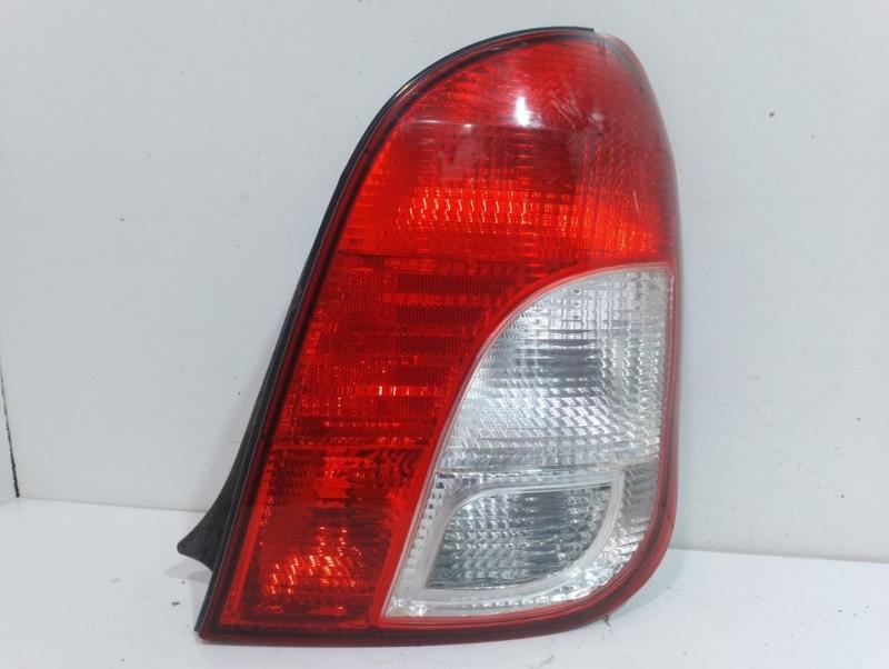 Fanale posteriore principale destro (luci) KIA CARENS 1.8 Monovolumen Gasolina - 1
