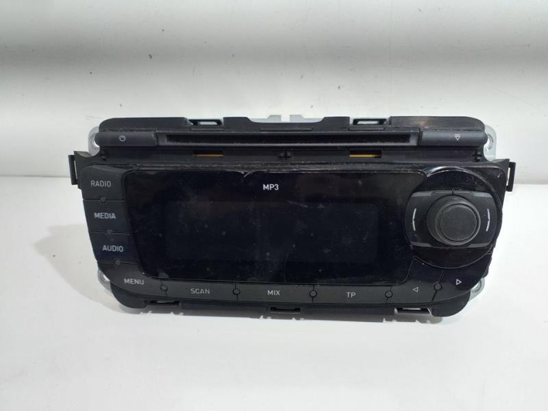 Autoradio originale SEAT LEON (1P1) Reference Diésel - 1
