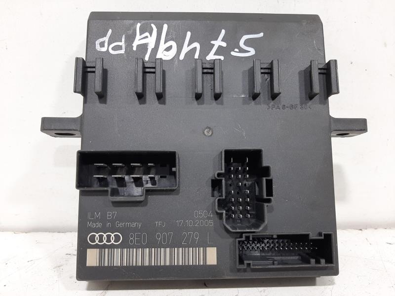 Module électronique AUDI A4 AVANT (8E) 2.5 TDI Diesel - 1