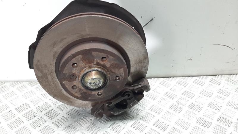 Fusee avant gauche BMW SERIE 3 BERLINA (E46) 320d Diesel - 1