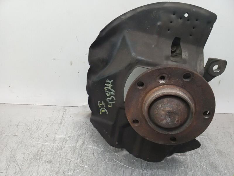 Fusee avant gauche BMW SERIE 3 BERLINA (E46) 320d Diesel - 1