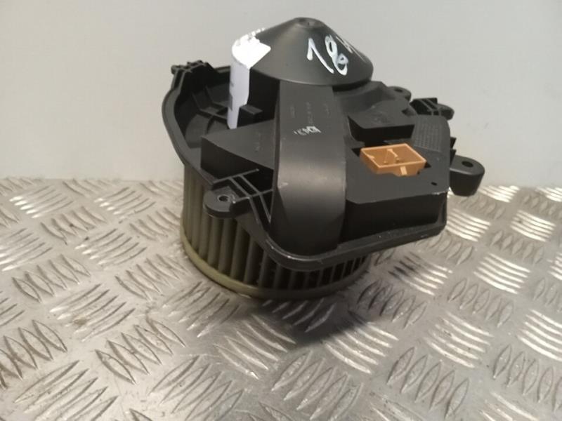 Pulseur d'air VOLKSWAGEN PASSAT BERLINA (3B3) Comfortline Diesel - 1