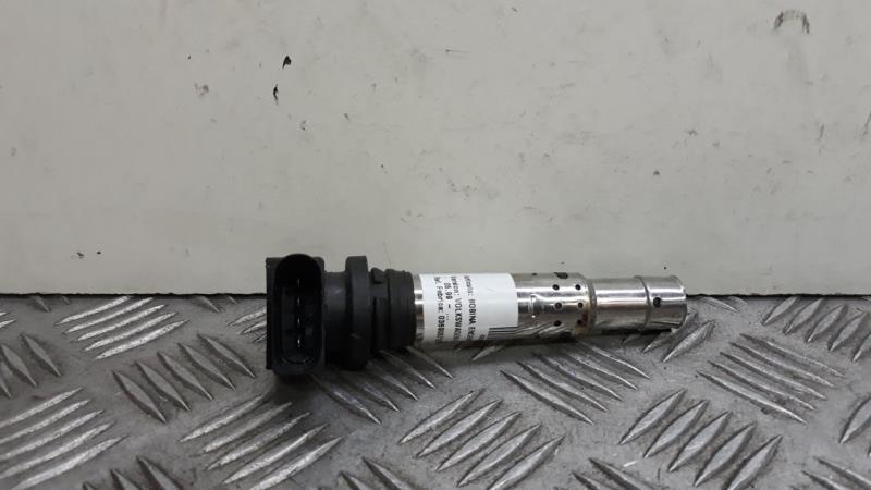 Bobine (allumage) VOLKSWAGEN GOLF IV BERLINA (1J1) Básico Essence - 1