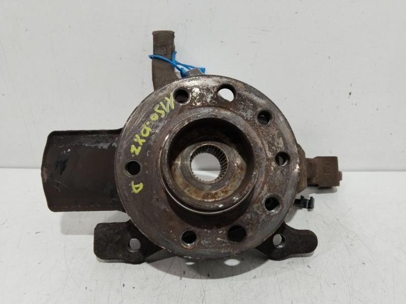 Fusee avant droit OPEL ASTRA GTC Cosmo Diesel - 1