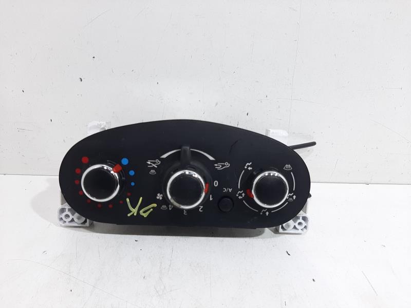 Commande chauffage DACIA LODGY Ambiance Essence - 1