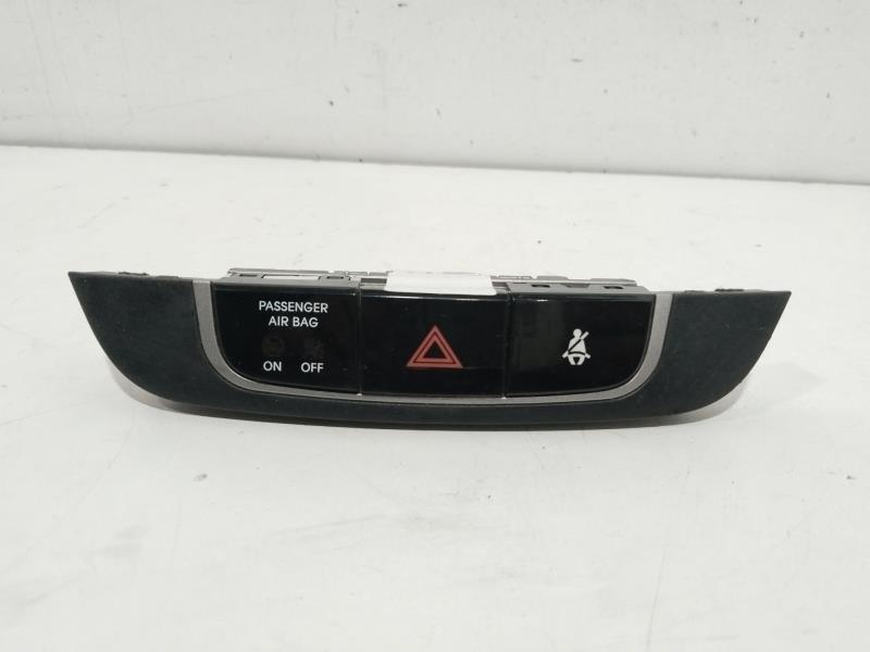 Bouton de warning HYUNDAI IX35 Classic 2WD Diesel - 1