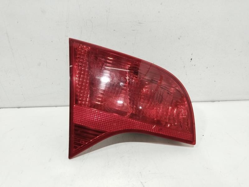 Feu arriere secondaire gauche (feux) AUDI A4 AVANT (8E) 1.8 T Essence - 1
