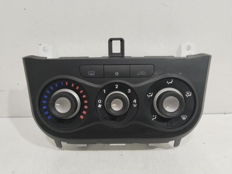 Commande chauffage ALFA ROMEO MITO (145) Basis Essence - 1