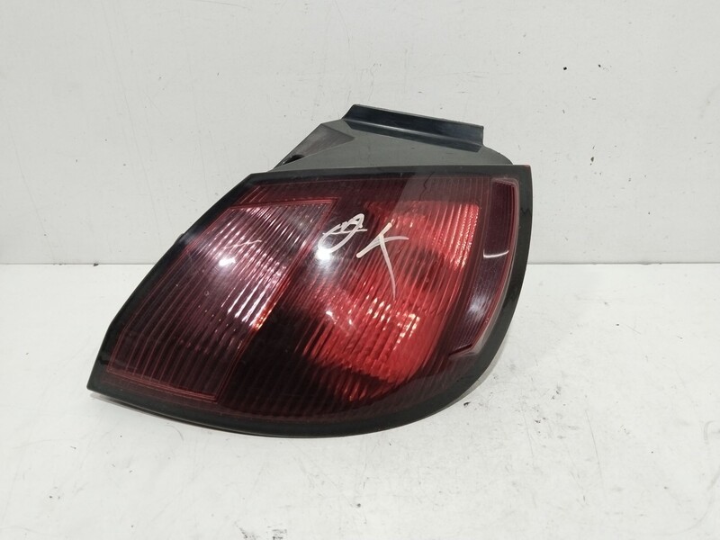 Fanale posteriore principale destro (luci) MITSUBISHI COLT BERLINA 3 (CZ) 1.3 Insport Gasolina - 1