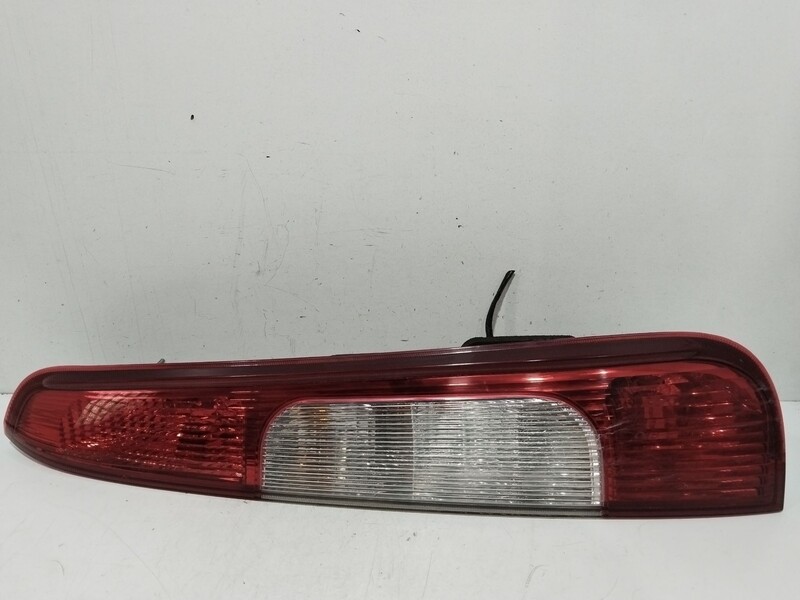 Luz trasera principal derecha (luces) FORD FOCUS C-MAX (CAP) Ambiente Gasolina - 1