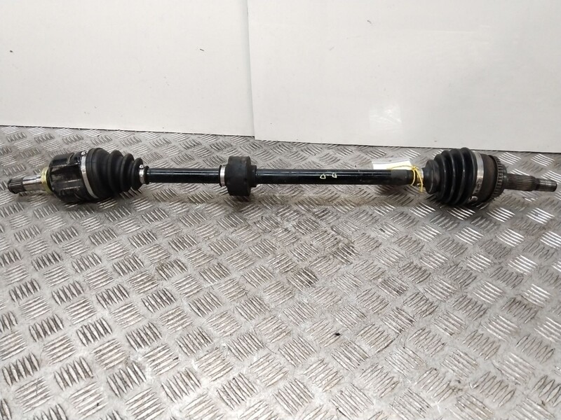 Giunto cardanico posteriore destro (trasmissione) TOYOTA COROLLA (E12) 1.6 Terra Berlina Gasolina - 1