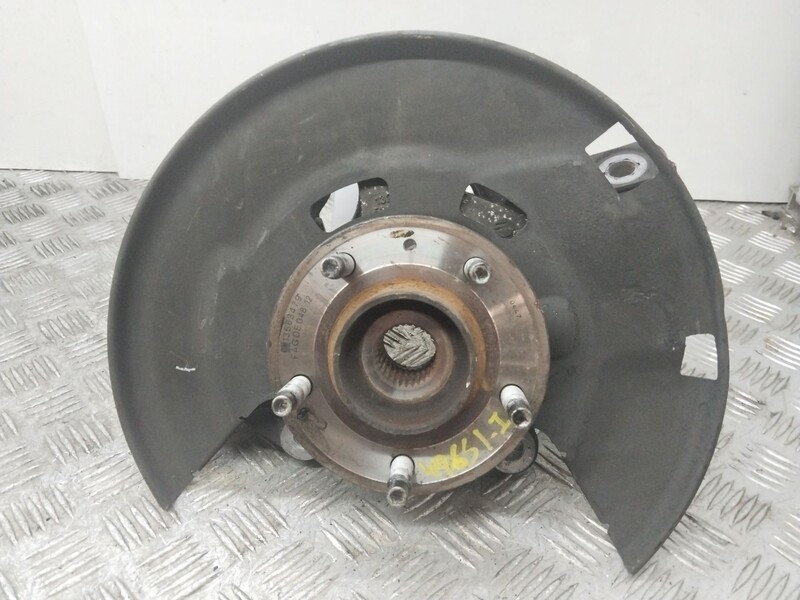 Fusee avant gauche OPEL ASTRA J GTC Sportive Diesel - 1