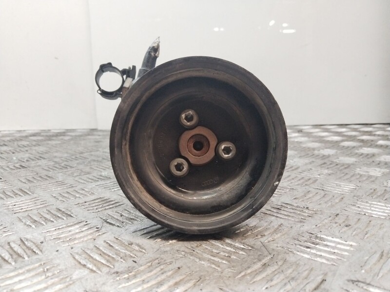 Pompe de direction SEAT LEON (1M1) 1.6 16 V Essence - 1