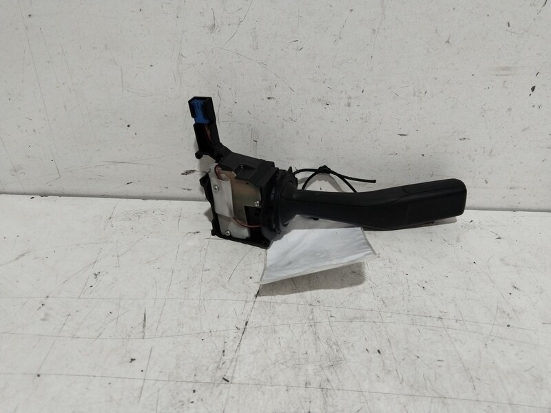 Commodo d'essuie glaces SEAT ALTEA XL (5P5) Reference Diesel - 1