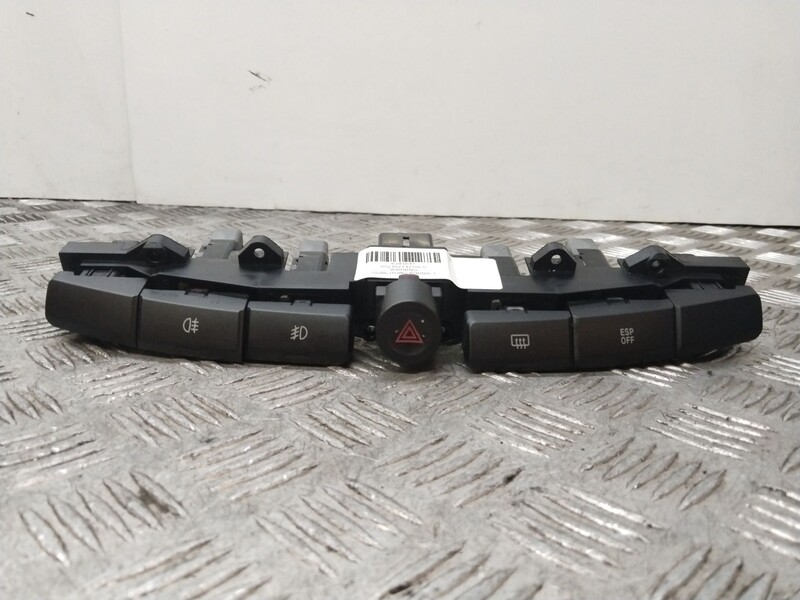 Bouton de warning SSANGYONG RODIUS I 2.7 Xdi Diesel - 1