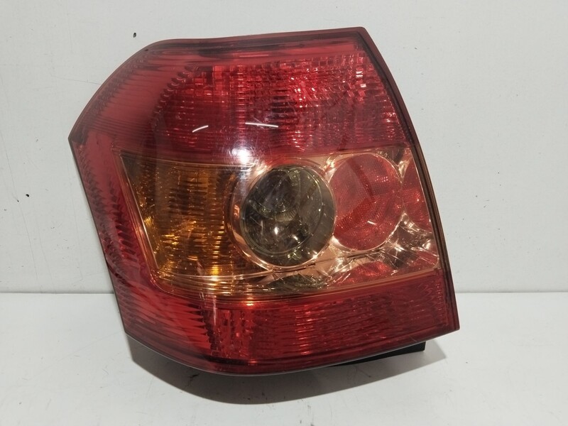 Fanale posteriore principale destro (luci) TOYOTA COROLLA (_E12_) 2.0 D-4D Diésel - 1