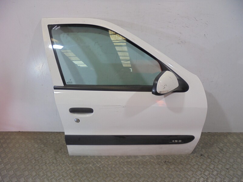 Porte avant droit CITROEN XSARA BERLINA 1.9 D SX Diesel - 1