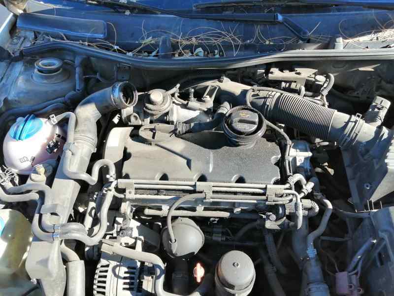 Moteur SKODA OCTAVIA BERLINA (1U2) TOUR Diesel - 1
