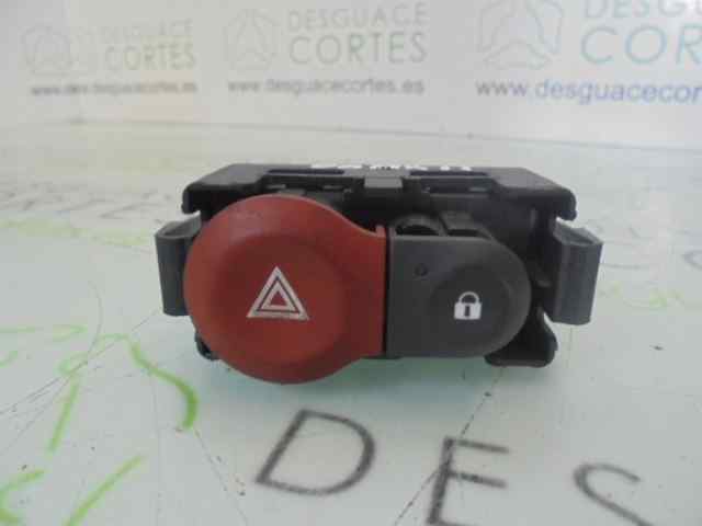 Bouton de warning RENAULT CLIO III AUTHENTIQUE Diesel - 1