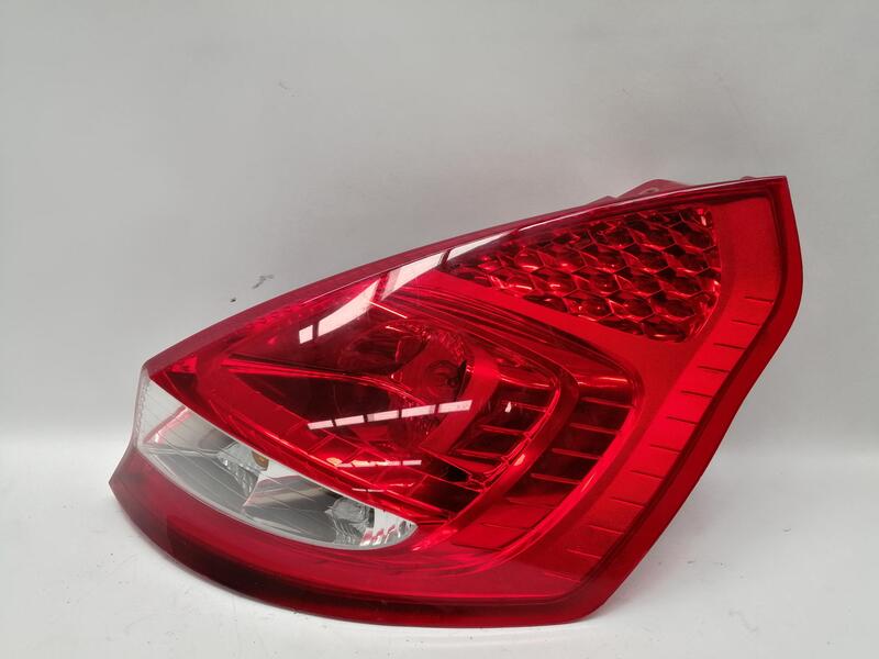 Feu arriere principal droit (feux) FORD FIESTA (CB1) AMBIENTE  - 1
