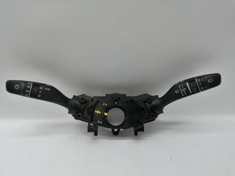 Commodo phare HYUNDAI KONA (OS) ESSENCE 2WD  - 1