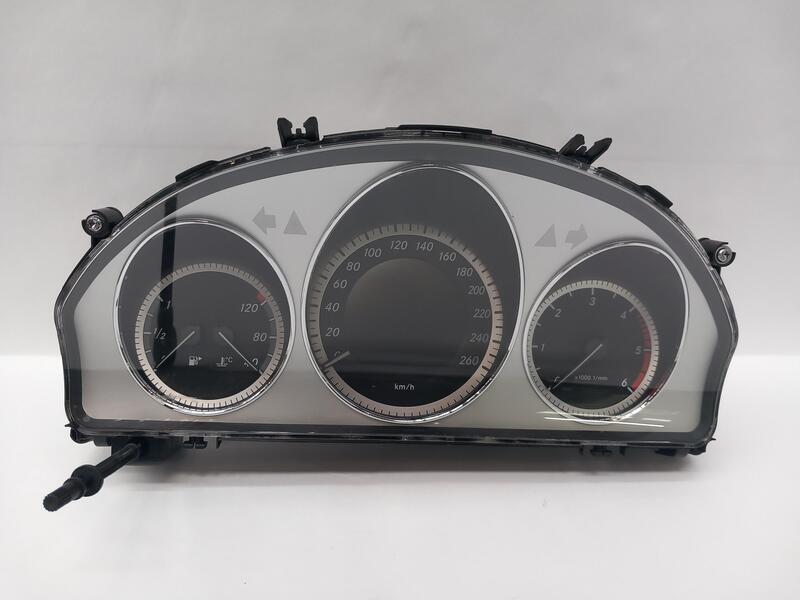 Compteur MERCEDES CLASE C C 220 CDI  - 1