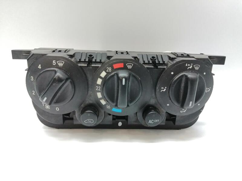 Commande chauffage MERCEDES-BENZ CLASE A A 210 Essence - 1