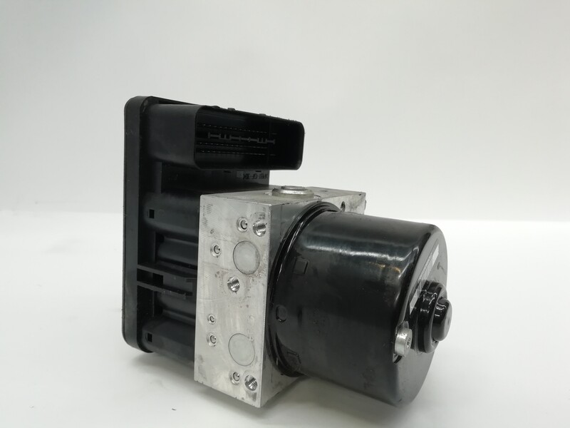 Calculateur boitier electronique ESP/ABS BMW SERIE 1 BERLINA (E81/E87) 116D Diesel - 1