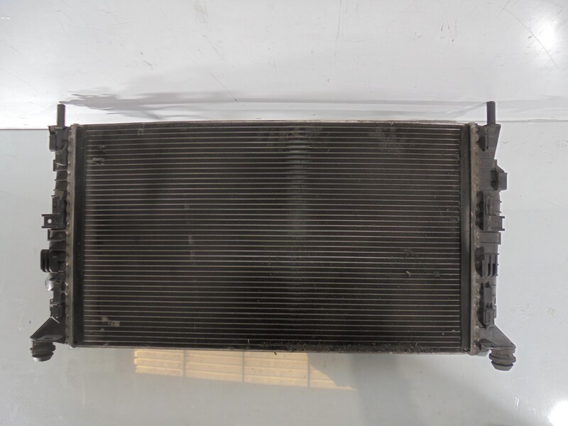 Radiateur eau FORD C-MAX (CB3)(2007) GHIA Diesel - 1