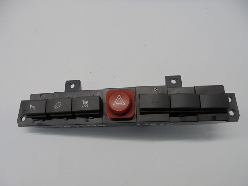 Bouton de warning OPEL ANTARA COSMO 4X4 Diesel - 1