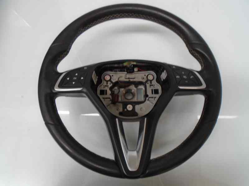 Volant INFINITI Q30 1.6 Essence - 1