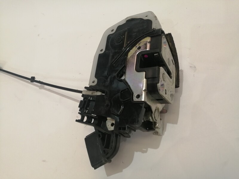 Serrure avant droit NISSAN X-TRAIL (T32) ACENTA Diesel - 1