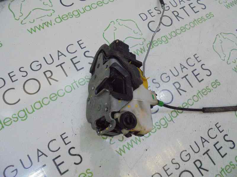 Serrure arriere gauche OPEL ASTRA J 1.6 Essence - 1