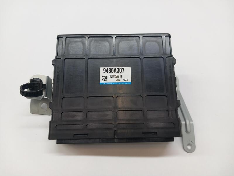 Module électronique MITSUBISHI OUTLANDER III 2.4 HYBRID 4WD  - 1