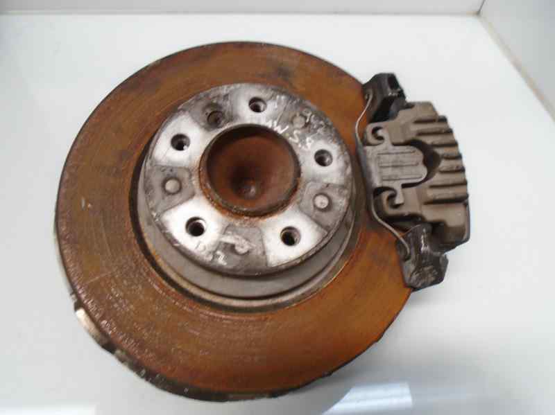 Fusee avant gauche BMW SERIE 3 BERLINA (E90) 330I  - 1