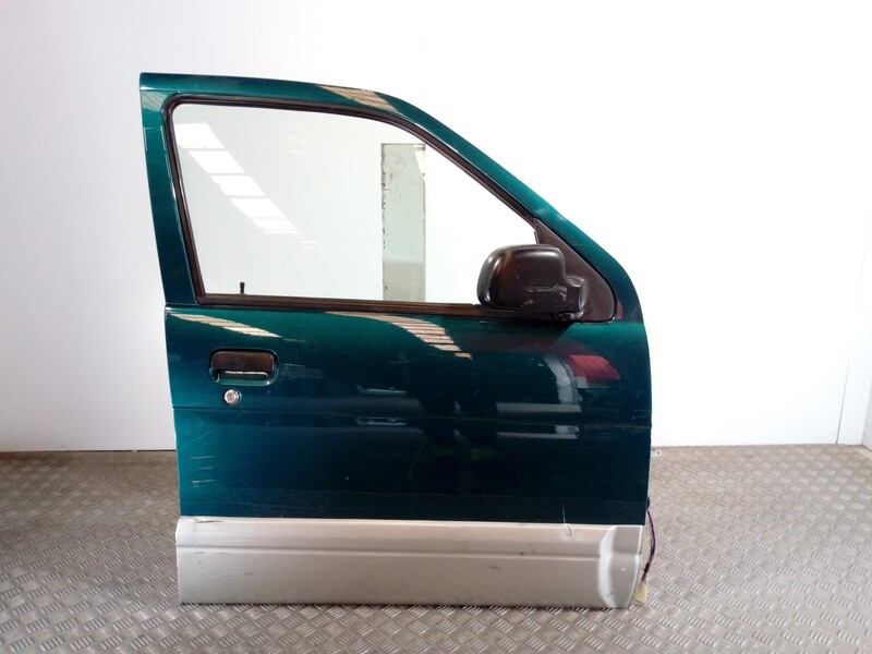 Porte avant droit DAIHATSU TERIOS (J100)(1997) BLACK MAGIC  - 1