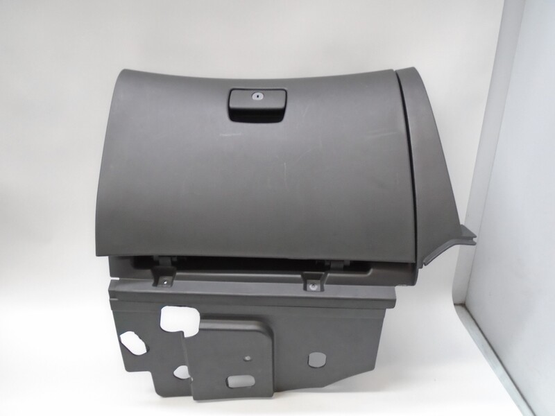 Boite a gants CHEVROLET CRUZE LT Diesel - 1