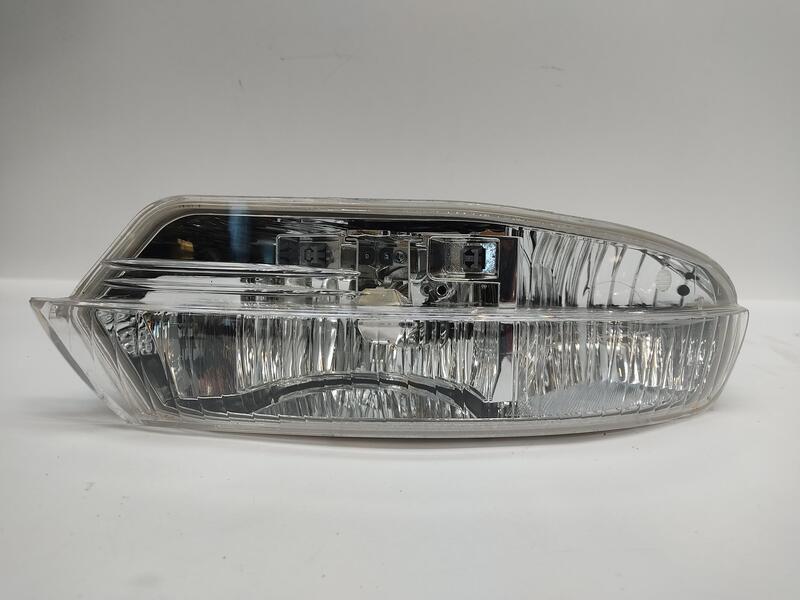 Optique avant secondaire gauche (feux)(clignotant) LEXUS LS 430 Essence - 1