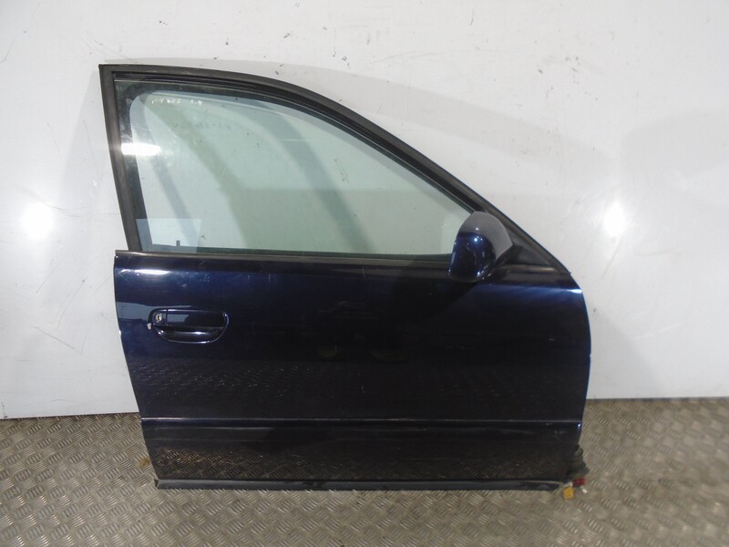 Porte avant droit AUDI A4 BERLINA (B5) 1.9 TDI Diesel - 1