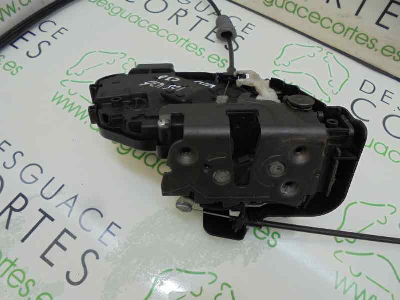 Serrure avant droit VOLVO C30 2.0 D KINETIC Diesel - 1