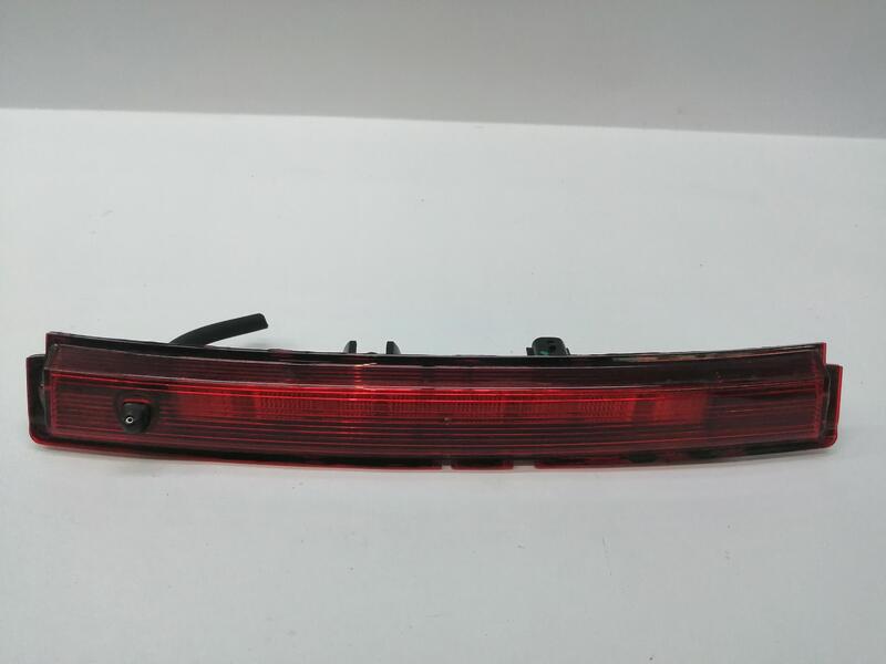 Feu arriere stop central RENAULT CAPTUR 1.5 DCI 90  - 1