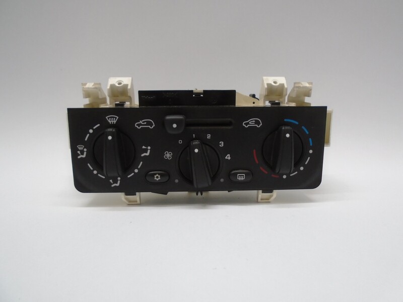 Commande chauffage CITROEN C2 FURIO  - 1
