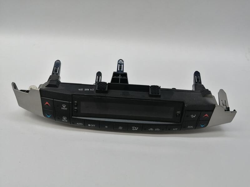 Commande chauffage LEXUS CT 200H  - 1