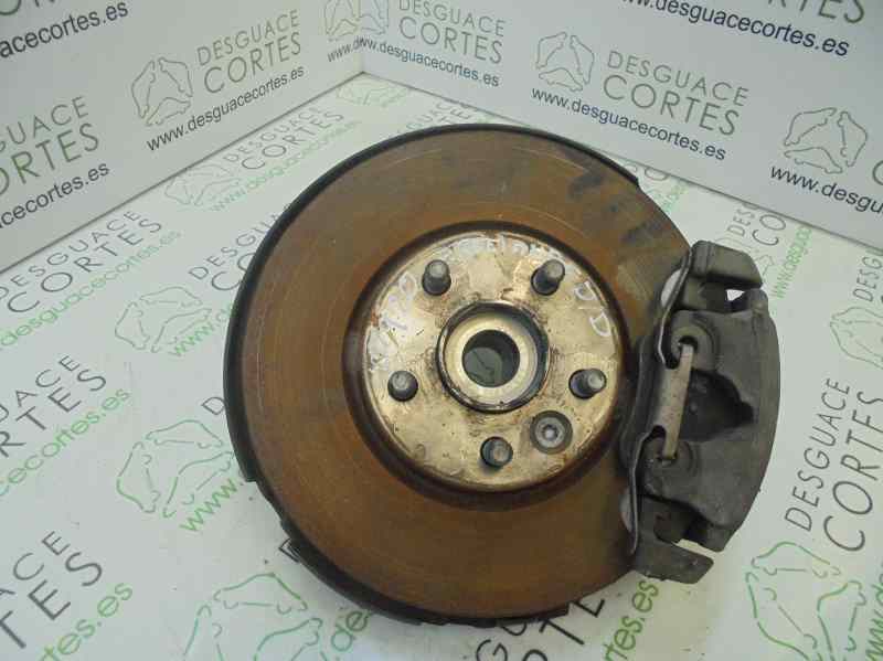 Fusee avant droit LAND ROVER FREELANDER (LR2) TD4 E Diesel - 1