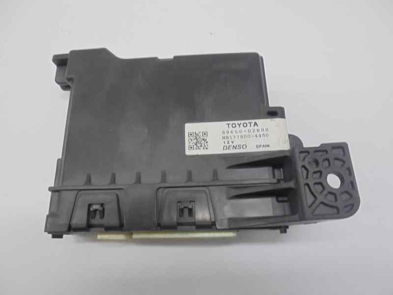 Module électronique TOYOTA AURIS 1.8 HYBRID  - 1